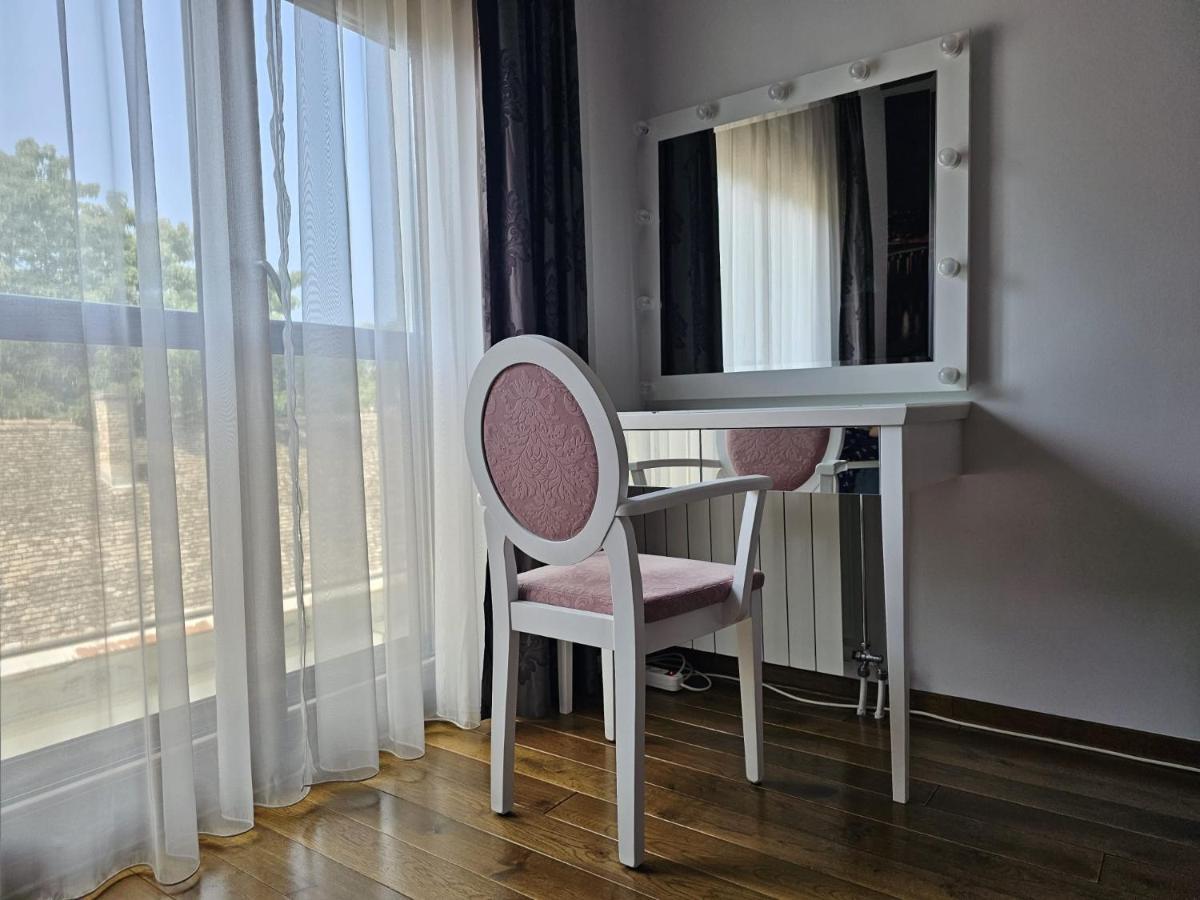 Bright Side Apartment نوفي ساد المظهر الخارجي الصورة