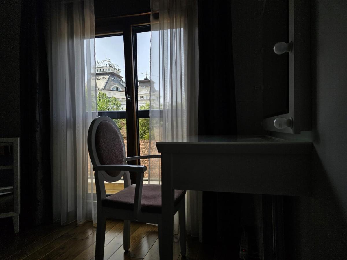 Bright Side Apartment نوفي ساد المظهر الخارجي الصورة